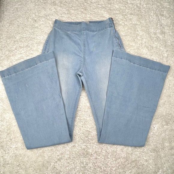 Twelve By OntWelfth High Waisted Super Flare Jean FLAW - Picture 5 of 9